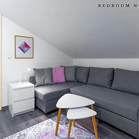 The Bookhouse, 5-bedroom By Castle 4*