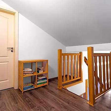 Aparthotel The Bookhouse, 5-bedroom By Castle 4*